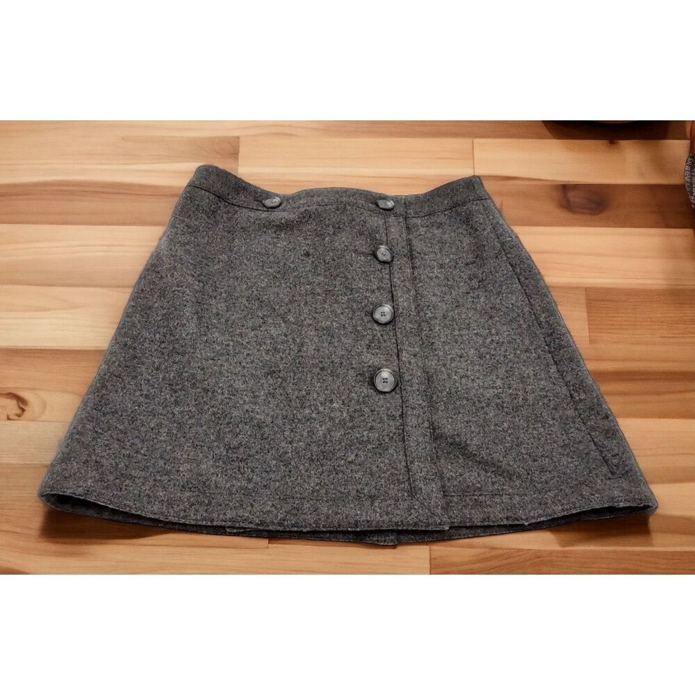 Grey Wool Size 10 Ann Taylor Above the Knee Button Down A-Line Skirt